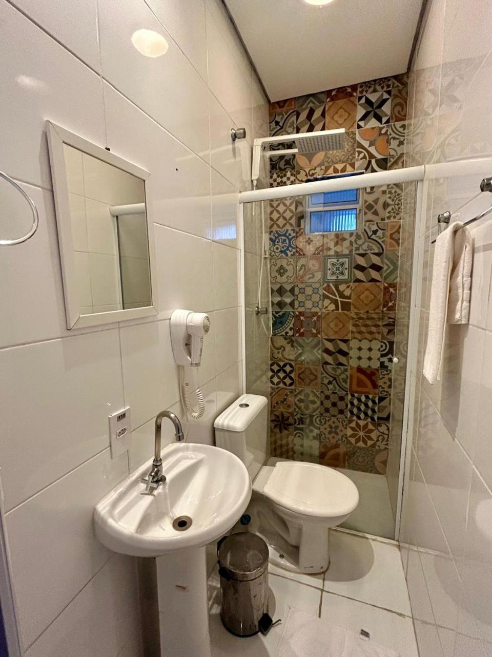 Pousada E Hostel Sao Paulo Comfort - Bairro Pinheiros, Proximo Hospital Das Clinicas E Incor, Oscar Freire, Av Paulista, Allianz, Vila Madalena E Facil Acesso Ao Ibirapuera E Morumbi Luaran gambar
